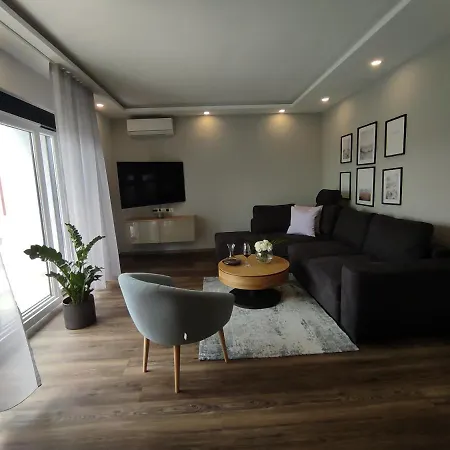 Mandi's Apartament *