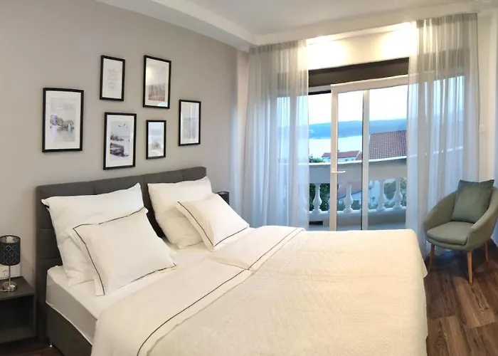 Apartman Mandi's *